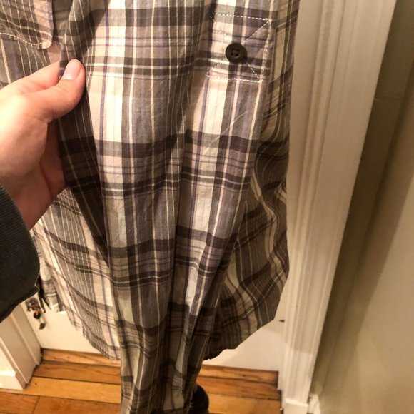 Cabelas Green Plaid Shirt- Can Roll Up Sleeves - Picture 2 of 3